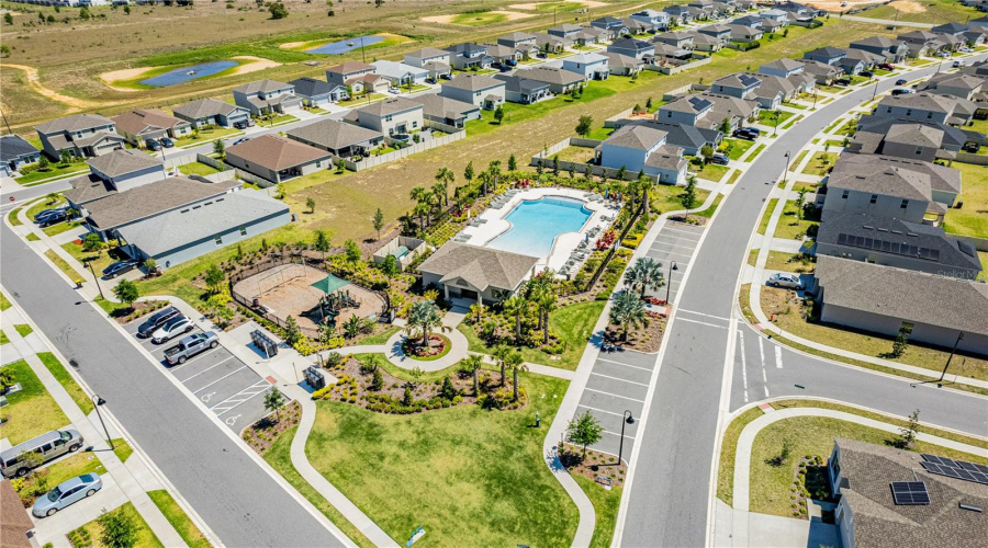 DAVENPORT, Florida 33897, 5 Bedrooms Bedrooms, ,3 BathroomsBathrooms,Residential,For Sale,COSTA BLANCA,0,MFRO6394031