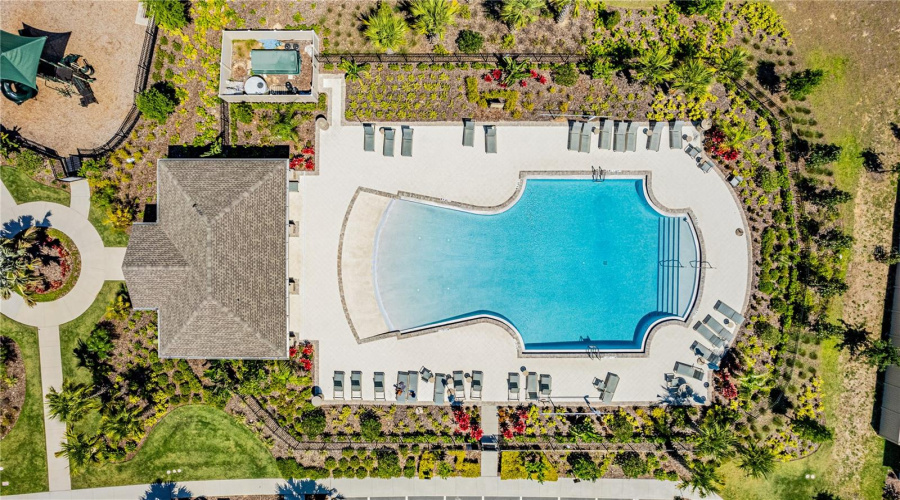 DAVENPORT, Florida 33897, 5 Bedrooms Bedrooms, ,3 BathroomsBathrooms,Residential,For Sale,COSTA BLANCA,0,MFRO6394031