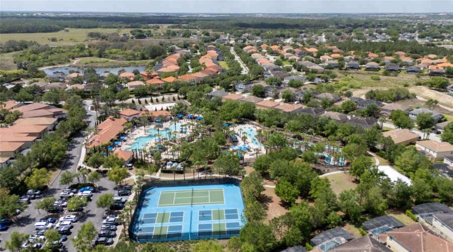 DAVENPORT, Florida 33837, 5 Bedrooms Bedrooms, ,3 BathroomsBathrooms,Residential,For Sale,OAKMOSS LOOP,0,MFRS5146925