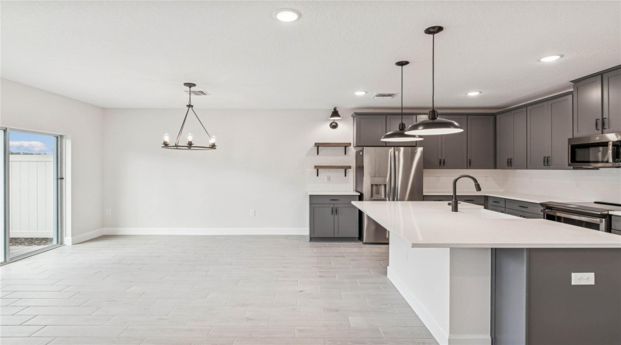 DAVENPORT, Florida 33837, 3 Bedrooms Bedrooms, ,2 BathroomsBathrooms,Residential,For Sale,WITHERS,0,MFRO6395420