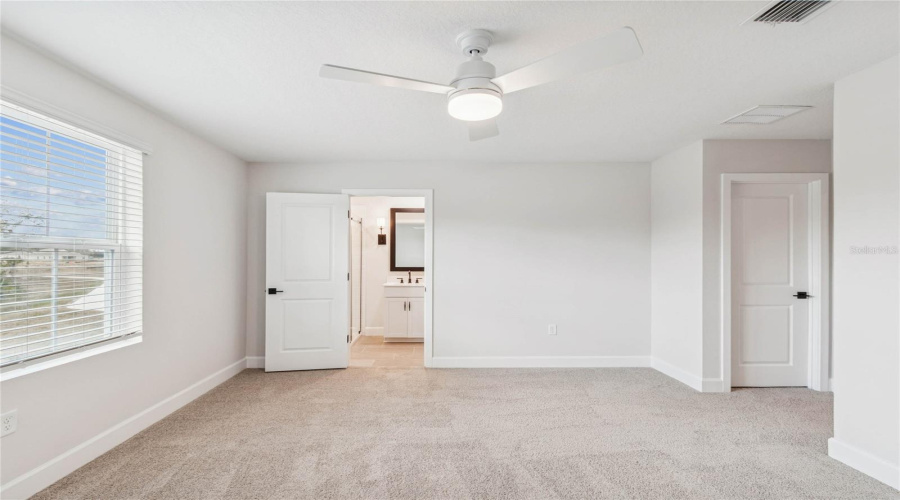 DAVENPORT, Florida 33837, 3 Bedrooms Bedrooms, ,2 BathroomsBathrooms,Residential,For Sale,WITHERS,0,MFRO6395420