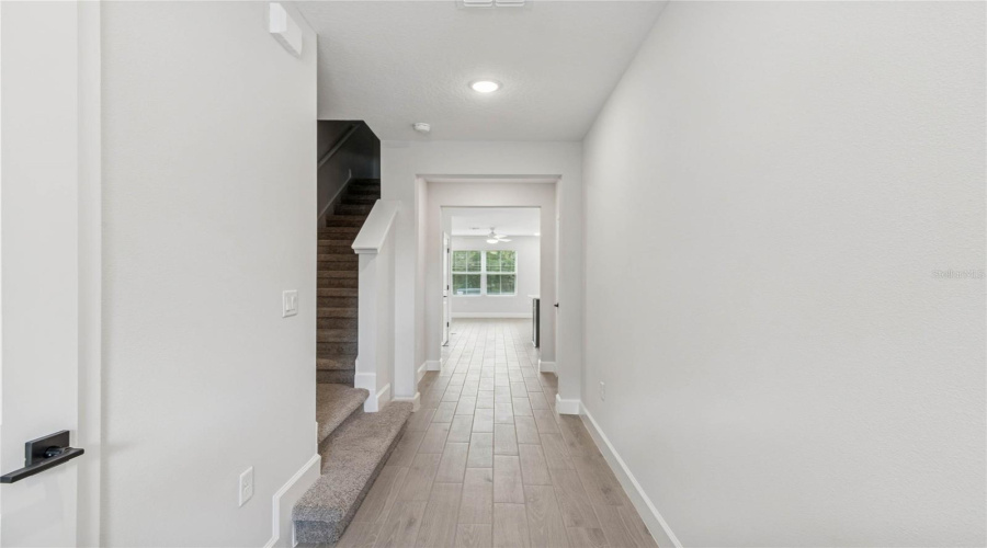 DAVENPORT, Florida 33837, 3 Bedrooms Bedrooms, ,2 BathroomsBathrooms,Residential,For Sale,WITHERS,0,MFRO6395420