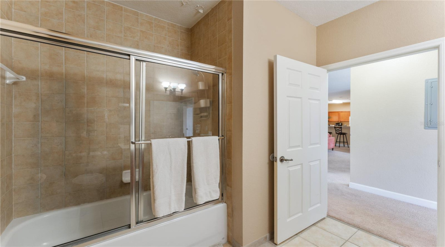 KISSIMMEE, Florida 34747, 3 Bedrooms Bedrooms, ,2 BathroomsBathrooms,Residential,For Sale,FELTRIM,0,MFRO6393047