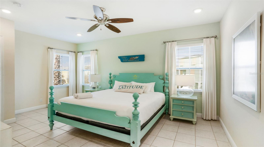 KISSIMMEE, Florida 34747, 2 Bedrooms Bedrooms, ,2 BathroomsBathrooms,Residential,For Sale,PIRATE,0,MFRO6394128