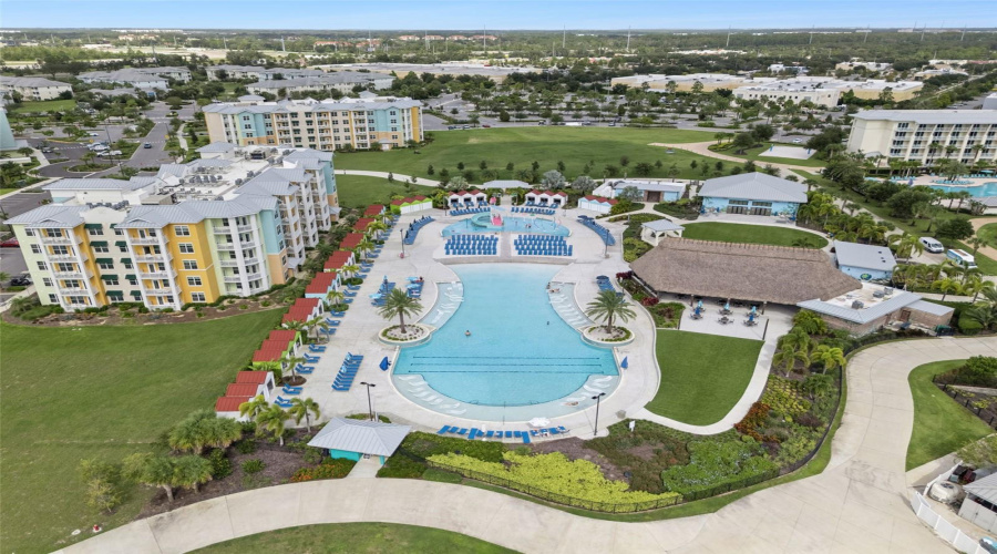 KISSIMMEE, Florida 34747, 2 Bedrooms Bedrooms, ,2 BathroomsBathrooms,Residential,For Sale,PIRATE,0,MFRO6394128