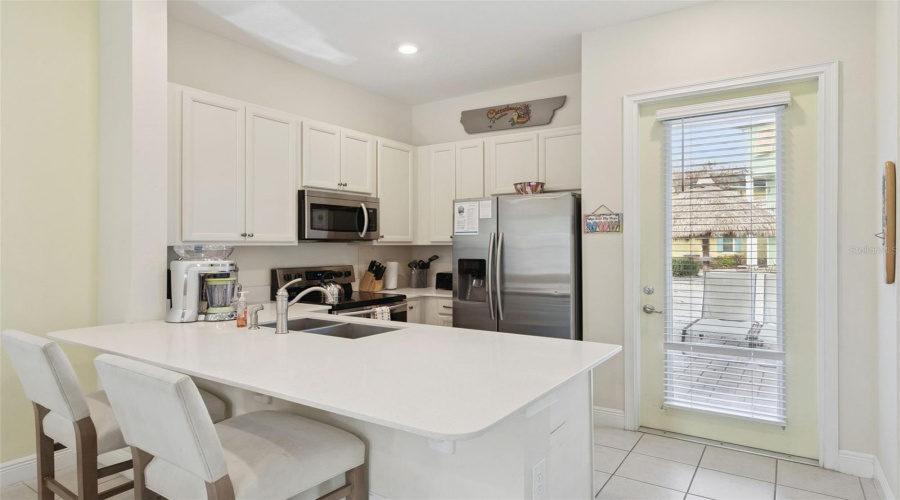 KISSIMMEE, Florida 34747, 2 Bedrooms Bedrooms, ,2 BathroomsBathrooms,Residential,For Sale,PIRATE,0,MFRO6394128