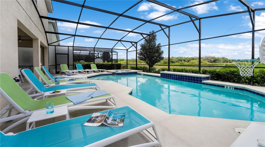 DAVENPORT, Florida 33837, 11 Bedrooms Bedrooms, ,8 BathroomsBathrooms,Residential,For Sale,OAK SHADOW,0,MFRS5146643