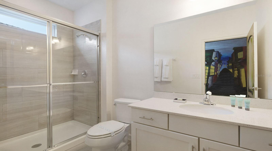 DAVENPORT, Florida 33837, 11 Bedrooms Bedrooms, ,8 BathroomsBathrooms,Residential,For Sale,OAK SHADOW,0,MFRS5146643