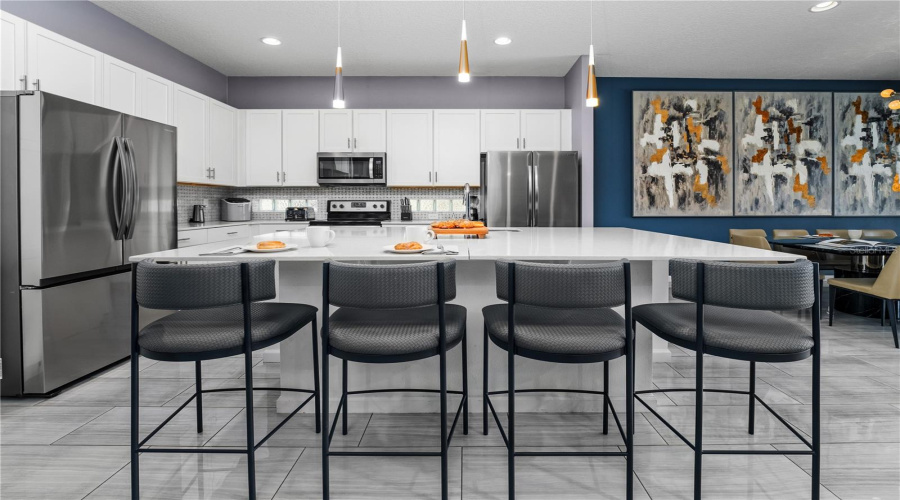 DAVENPORT, Florida 33837, 11 Bedrooms Bedrooms, ,8 BathroomsBathrooms,Residential,For Sale,OAK SHADOW,0,MFRS5146643