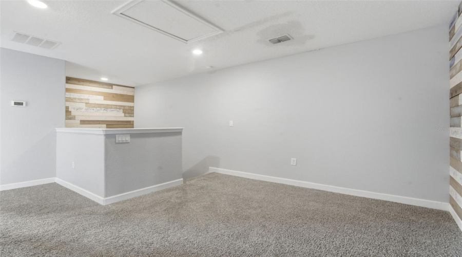 DAVENPORT, Florida 33896, 4 Bedrooms Bedrooms, ,4 BathroomsBathrooms,Residential,For Sale,SHINNECOCK HILLS,0,MFRV4948166