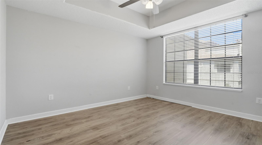 DAVENPORT, Florida 33896, 4 Bedrooms Bedrooms, ,4 BathroomsBathrooms,Residential,For Sale,SHINNECOCK HILLS,0,MFRV4948166