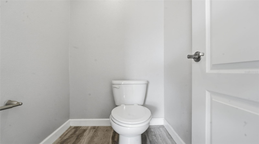 DAVENPORT, Florida 33896, 4 Bedrooms Bedrooms, ,4 BathroomsBathrooms,Residential,For Sale,SHINNECOCK HILLS,0,MFRV4948166