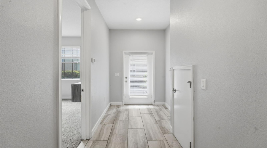 DAVENPORT, Florida 33896, 4 Bedrooms Bedrooms, ,4 BathroomsBathrooms,Residential,For Sale,SHINNECOCK HILLS,0,MFRV4948166