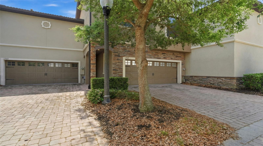 DAVENPORT, Florida 33896, 4 Bedrooms Bedrooms, ,4 BathroomsBathrooms,Residential,For Sale,SHINNECOCK HILLS,0,MFRV4948166