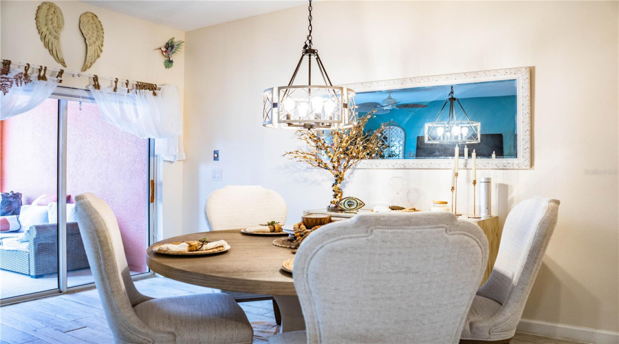 KISSIMMEE, Florida 34747, 4 Bedrooms Bedrooms, ,3 BathroomsBathrooms,Residential,For Sale,CALIFORNIA PALM,0,MFRL4960741