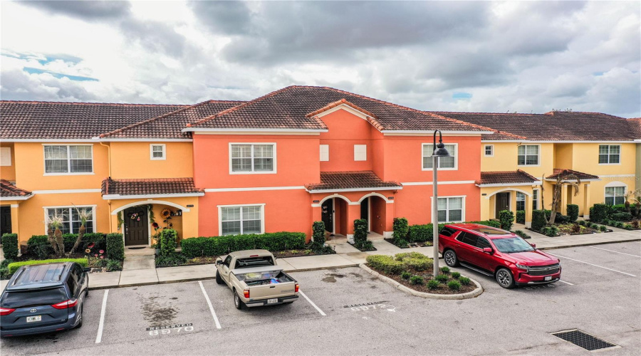 KISSIMMEE, Florida 34747, 4 Bedrooms Bedrooms, ,3 BathroomsBathrooms,Residential,For Sale,CALIFORNIA PALM,0,MFRL4960741