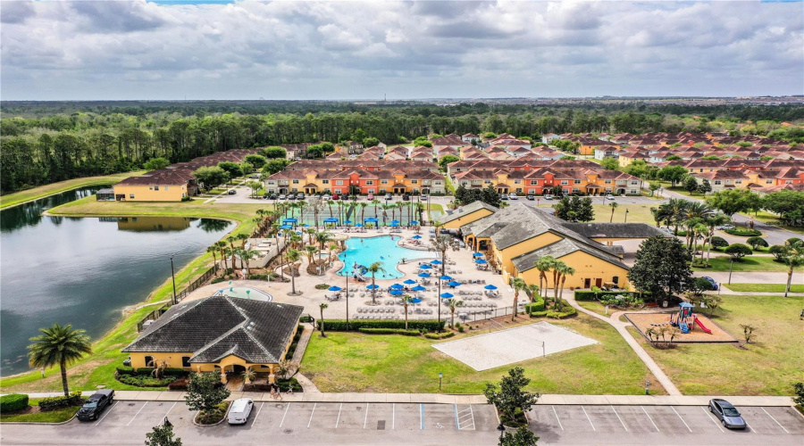 KISSIMMEE, Florida 34747, 4 Bedrooms Bedrooms, ,3 BathroomsBathrooms,Residential,For Sale,CALIFORNIA PALM,0,MFRL4960741