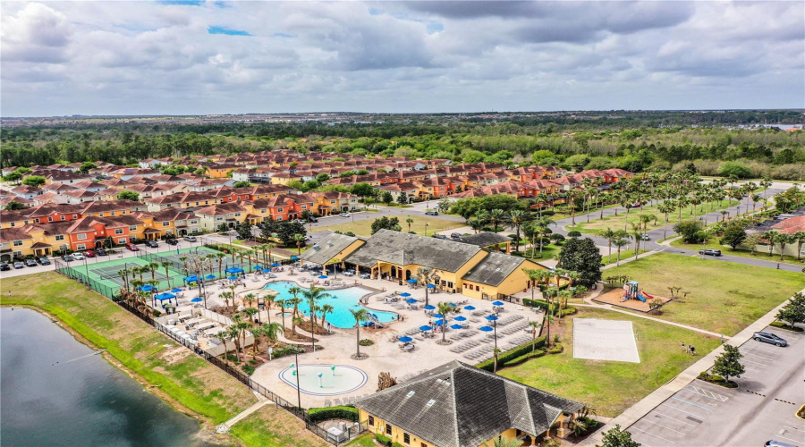 KISSIMMEE, Florida 34747, 4 Bedrooms Bedrooms, ,3 BathroomsBathrooms,Residential,For Sale,CALIFORNIA PALM,0,MFRL4960741