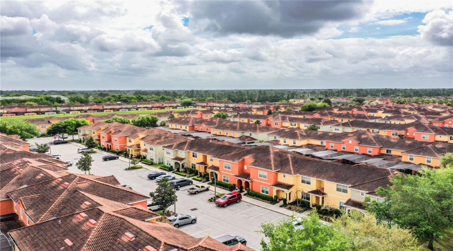 KISSIMMEE, Florida 34747, 4 Bedrooms Bedrooms, ,3 BathroomsBathrooms,Residential,For Sale,CALIFORNIA PALM,0,MFRL4960741