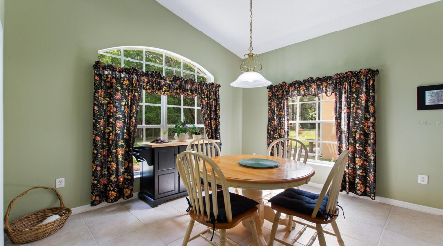 DAVENPORT, Florida 33837, 2 Bedrooms Bedrooms, ,2 BathroomsBathrooms,Residential,For Sale,VISTA OAKS WAY,0,MFRS5146853