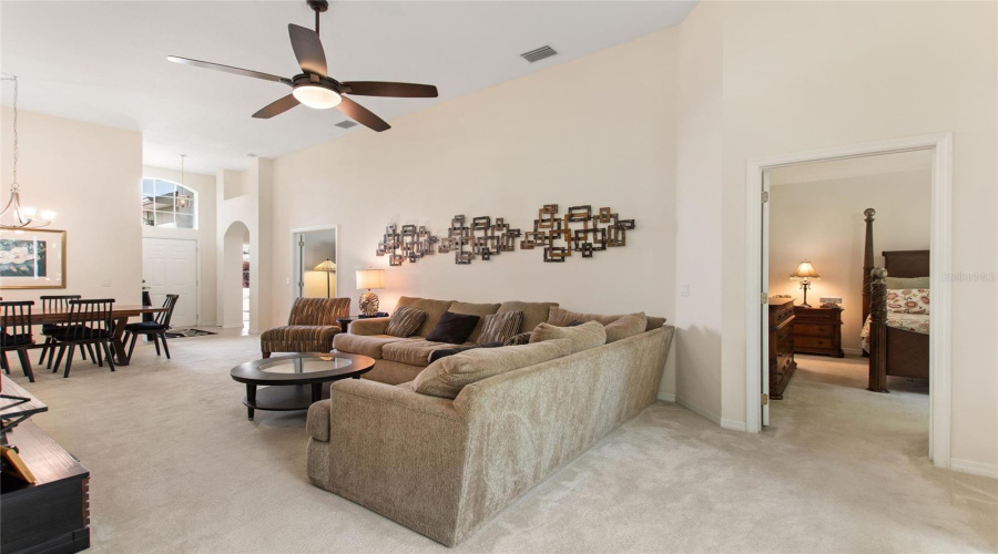 DAVENPORT, Florida 33837, 2 Bedrooms Bedrooms, ,2 BathroomsBathrooms,Residential,For Sale,VISTA OAKS WAY,0,MFRS5146853