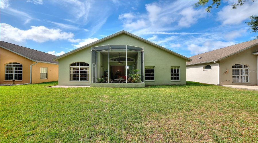 DAVENPORT, Florida 33837, 2 Bedrooms Bedrooms, ,2 BathroomsBathrooms,Residential,For Sale,VISTA OAKS WAY,0,MFRS5146853