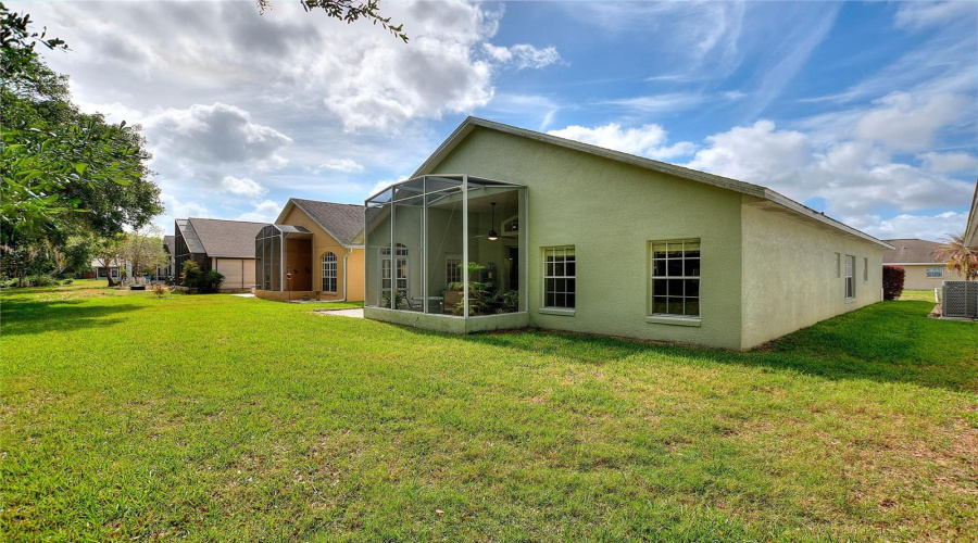 DAVENPORT, Florida 33837, 2 Bedrooms Bedrooms, ,2 BathroomsBathrooms,Residential,For Sale,VISTA OAKS WAY,0,MFRS5146853