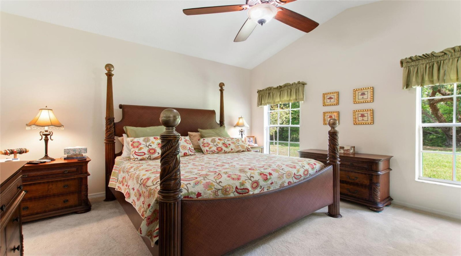 En suite primary bedroom