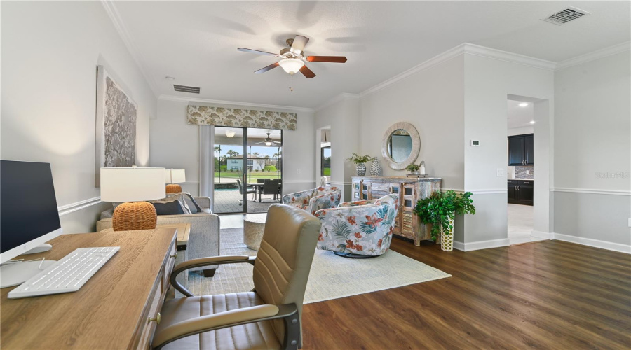 DAVENPORT, Florida 33896, 4 Bedrooms Bedrooms, ,4 BathroomsBathrooms,Residential,For Sale,MICKELSON,0,MFRL4950998