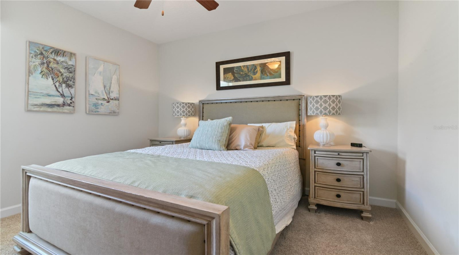 DAVENPORT, Florida 33896, 4 Bedrooms Bedrooms, ,4 BathroomsBathrooms,Residential,For Sale,MICKELSON,0,MFRL4950998