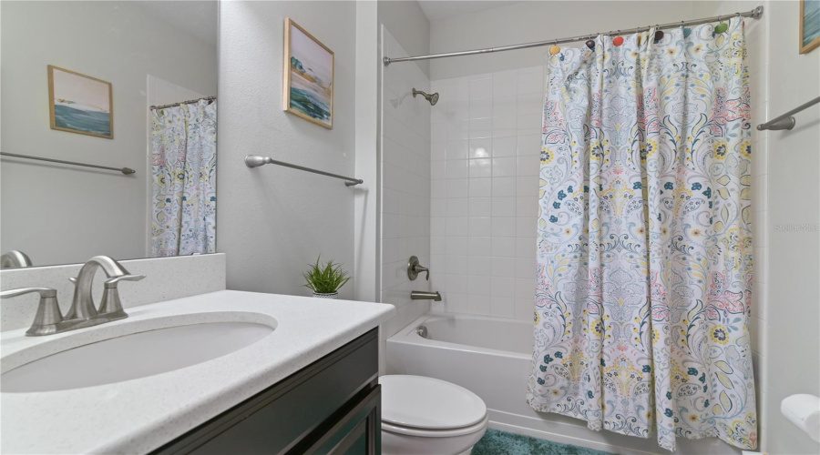 DAVENPORT, Florida 33896, 4 Bedrooms Bedrooms, ,4 BathroomsBathrooms,Residential,For Sale,MICKELSON,0,MFRL4950998