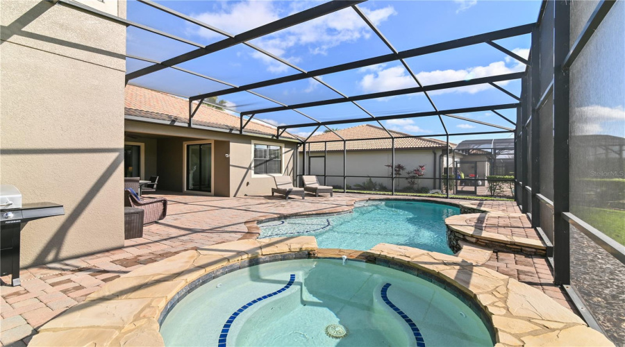 DAVENPORT, Florida 33896, 4 Bedrooms Bedrooms, ,4 BathroomsBathrooms,Residential,For Sale,MICKELSON,0,MFRL4950998