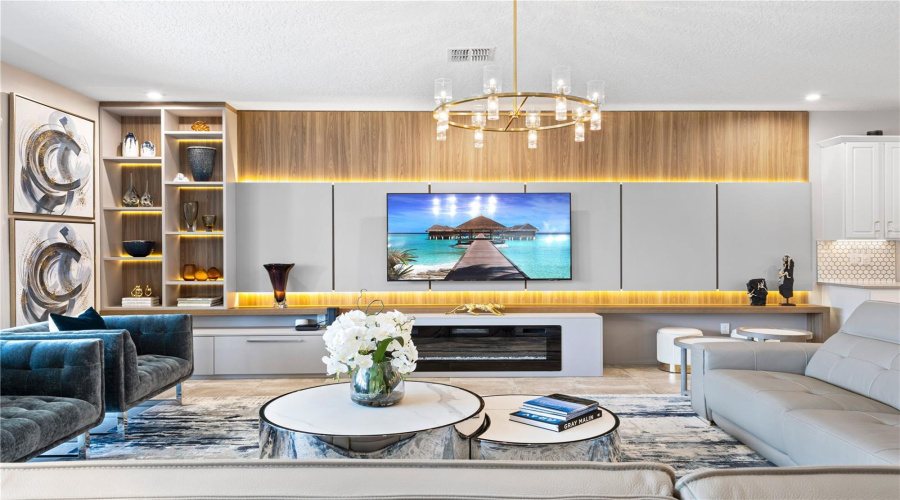 KISSIMMEE, Florida 34747, 9 Bedrooms Bedrooms, ,6 BathroomsBathrooms,Residential,For Sale,AMELIA DOWNS,0,MFRO6332544