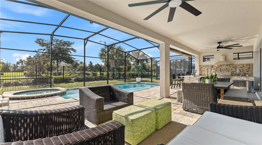 KISSIMMEE, Florida 34747, 9 Bedrooms Bedrooms, ,6 BathroomsBathrooms,Residential,For Sale,AMELIA DOWNS,0,MFRO6332544