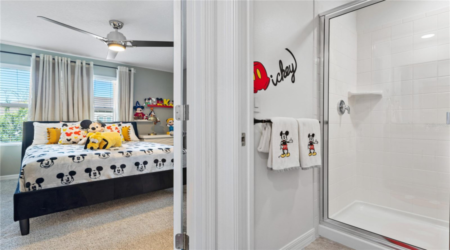 KISSIMMEE, Florida 34747, 9 Bedrooms Bedrooms, ,6 BathroomsBathrooms,Residential,For Sale,AMELIA DOWNS,0,MFRO6332544