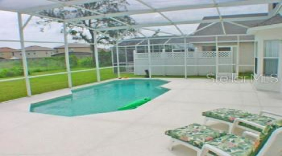 KISSIMMEE, Florida 34746, 4 Bedrooms Bedrooms, ,3 BathroomsBathrooms,Residential,For Sale,EAGLE POINTE,0,MFRO6395669