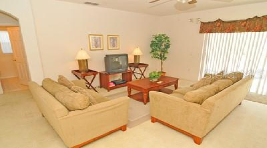 KISSIMMEE, Florida 34746, 4 Bedrooms Bedrooms, ,3 BathroomsBathrooms,Residential,For Sale,EAGLE POINTE,0,MFRO6395669