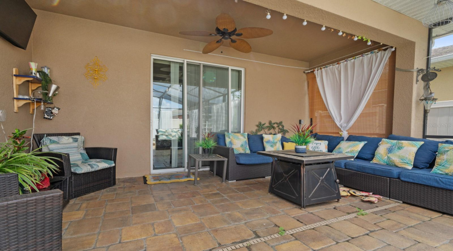 KISSIMMEE, Florida 34746, 4 Bedrooms Bedrooms, ,3 BathroomsBathrooms,Residential,For Sale,BOATING,0,MFRS5146993