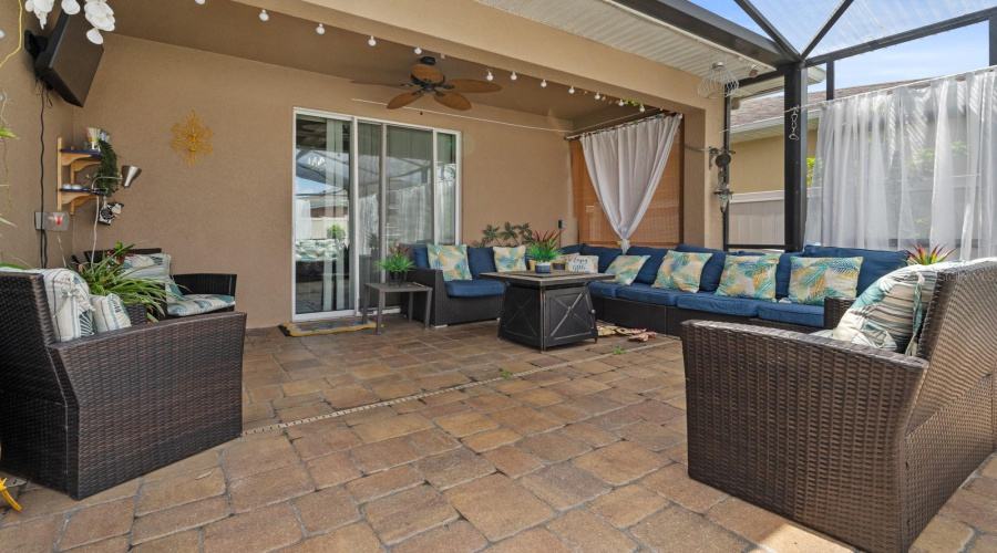 KISSIMMEE, Florida 34746, 4 Bedrooms Bedrooms, ,3 BathroomsBathrooms,Residential,For Sale,BOATING,0,MFRS5146993
