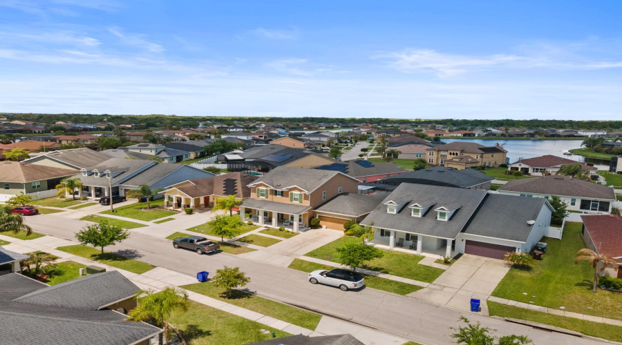 KISSIMMEE, Florida 34746, 4 Bedrooms Bedrooms, ,3 BathroomsBathrooms,Residential,For Sale,BOATING,0,MFRS5146993
