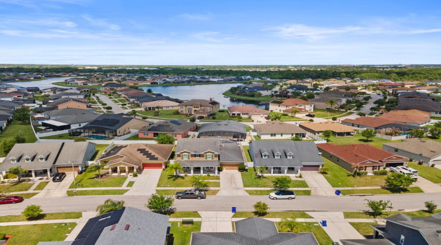 KISSIMMEE, Florida 34746, 4 Bedrooms Bedrooms, ,3 BathroomsBathrooms,Residential,For Sale,BOATING,0,MFRS5146993