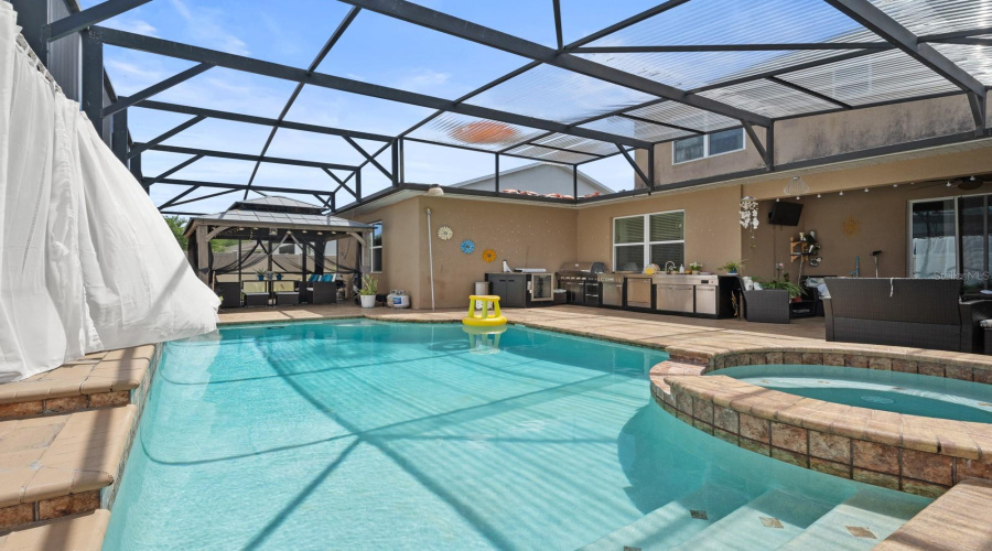 KISSIMMEE, Florida 34746, 4 Bedrooms Bedrooms, ,3 BathroomsBathrooms,Residential,For Sale,BOATING,0,MFRS5146993