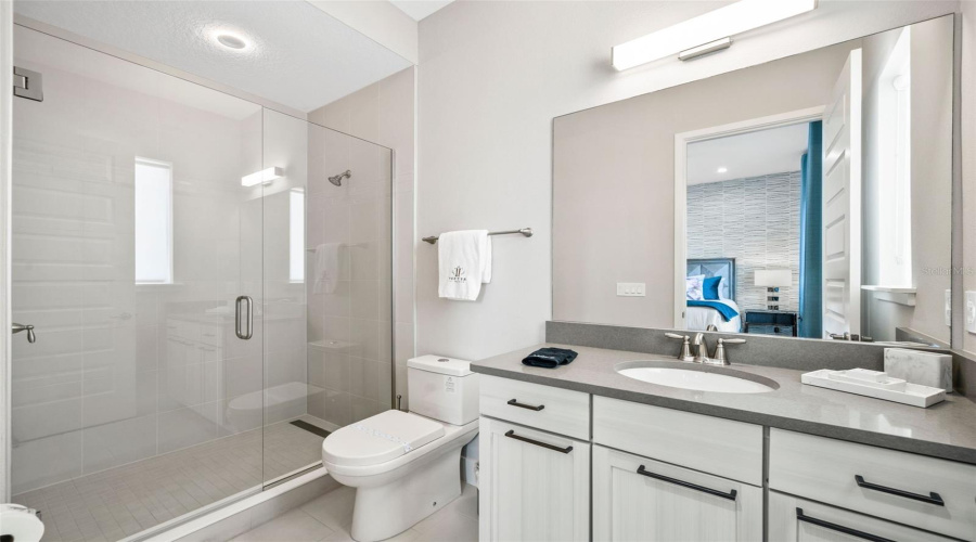 2nd Floor Guest Bathroom