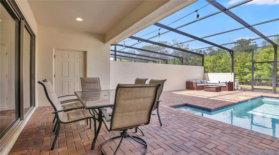 KISSIMMEE, Florida 34747, 5 Bedrooms Bedrooms, ,4 BathroomsBathrooms,Residential,For Sale,GENEVE,0,MFRS5146973