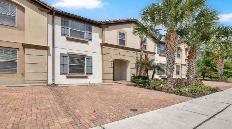 KISSIMMEE, Florida 34747, 5 Bedrooms Bedrooms, ,4 BathroomsBathrooms,Residential,For Sale,GENEVE,0,MFRS5146973