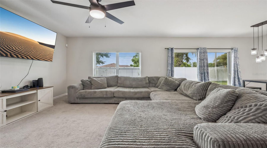 DAVENPORT, Florida 33837, 4 Bedrooms Bedrooms, ,2 BathroomsBathrooms,Residential,For Sale,WHISPERING PINES,0,MFRO6395457