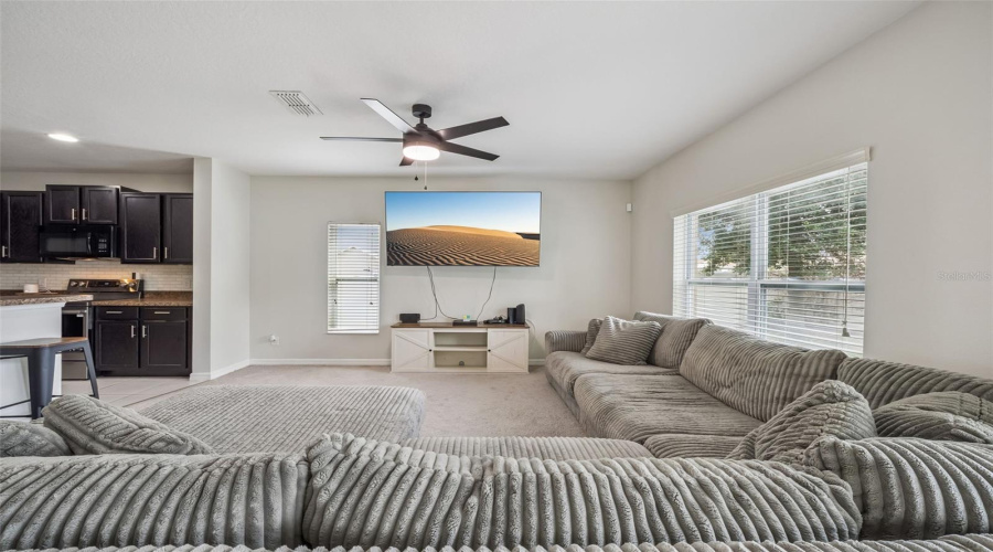 DAVENPORT, Florida 33837, 4 Bedrooms Bedrooms, ,2 BathroomsBathrooms,Residential,For Sale,WHISPERING PINES,0,MFRO6395457