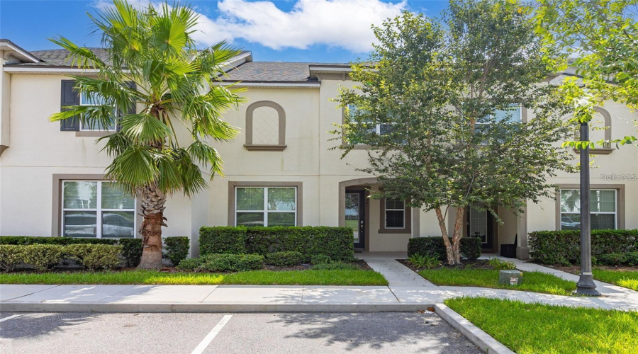 KISSIMMEE, Florida 34747, 3 Bedrooms Bedrooms, ,3 BathroomsBathrooms,Residential,For Sale,CAREY PALM,0,MFRO6395507
