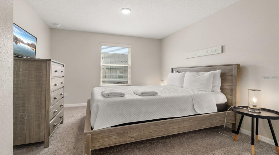 KISSIMMEE, Florida 34747, 3 Bedrooms Bedrooms, ,3 BathroomsBathrooms,Residential,For Sale,CAREY PALM,0,MFRO6395507