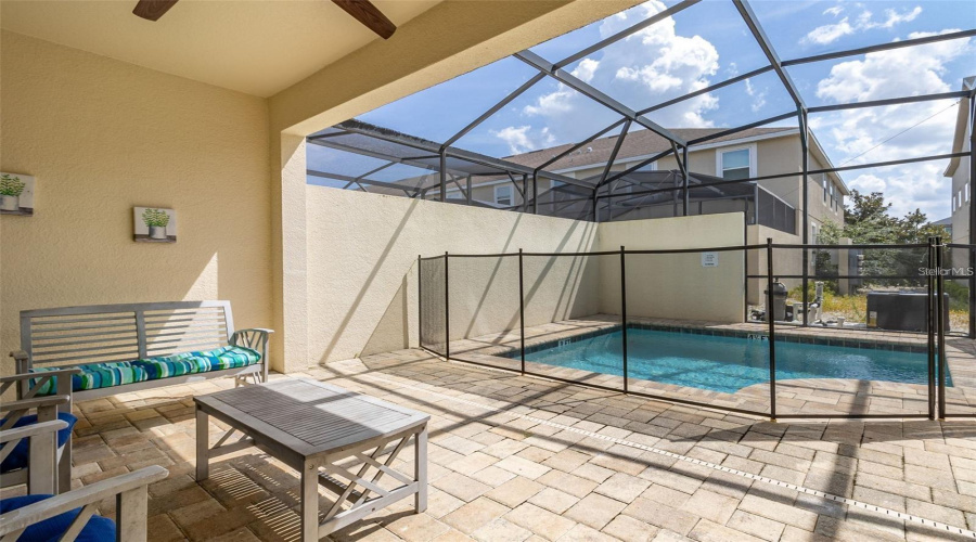 KISSIMMEE, Florida 34747, 3 Bedrooms Bedrooms, ,3 BathroomsBathrooms,Residential,For Sale,CAREY PALM,0,MFRO6395507